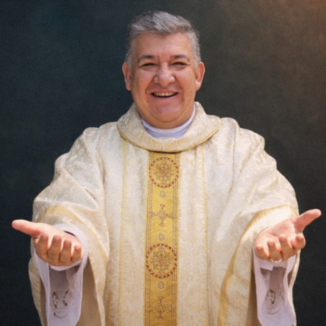 Padre Marcos Leonel